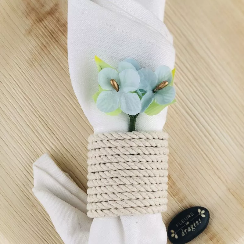 Mini Bouquet petites fleurs (lot de 12) bleu
